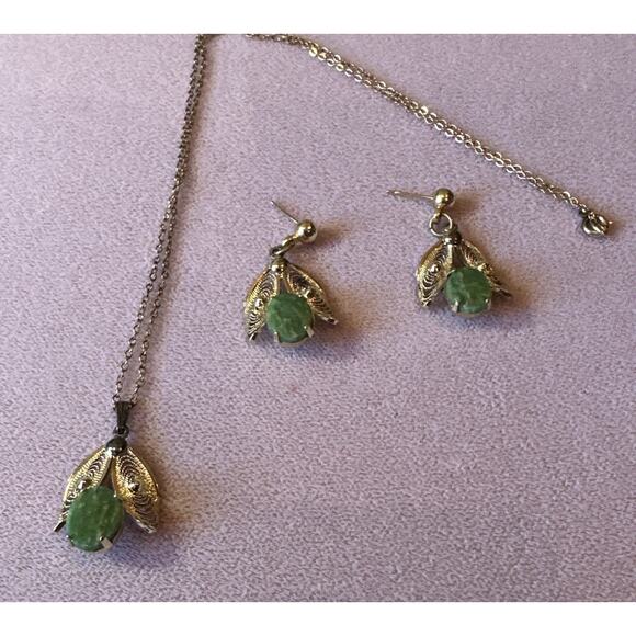 VTG W Signed 1/20 12k Filigree On Sterling Jade Post Earrings & Necklace Set - Picture 4 of 10